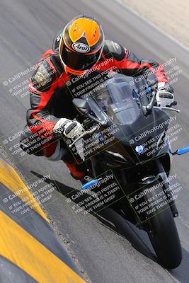 media/Nov-05-2022-SoCal Trackdays (Sat) [[f8d9b725ab]]/Turn 15 Inside (145pm)/